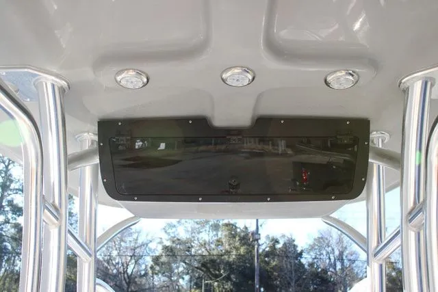 Slide: The Image of Pioneer 222 Sportfish 2026 - 24