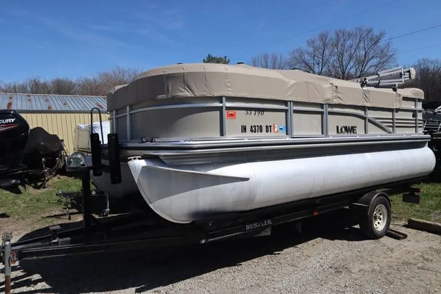 The Image of Lowe SS 190 2014 - undefined