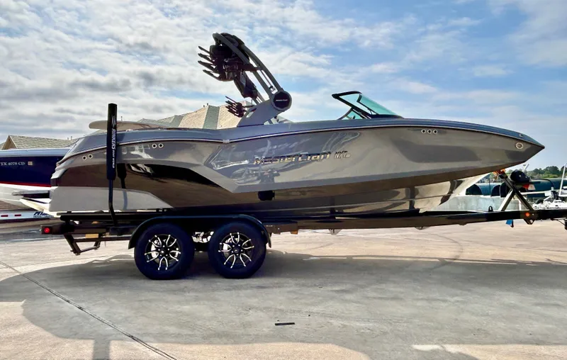 Slide: The Image of MasterCraft NXT22 2026 - 4