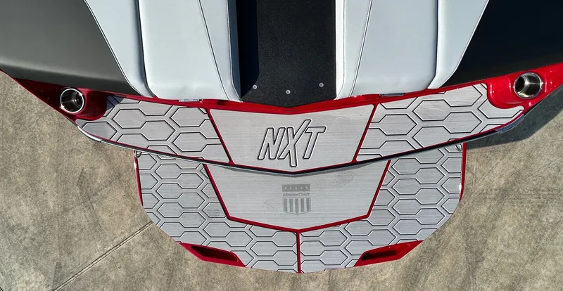 Slide: The Image of MasterCraft NXT24 2026 - 11