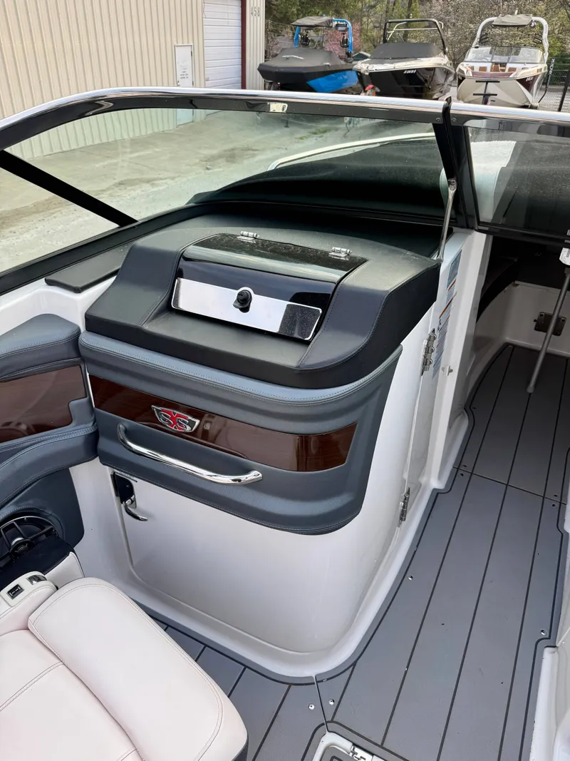 Slide: The Image of Chaparral 267 SSX 2021 - 7