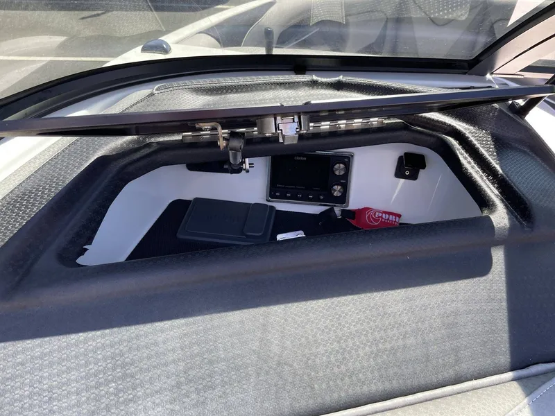 Slide: The Image of Centurion Ri237 2021 - 18