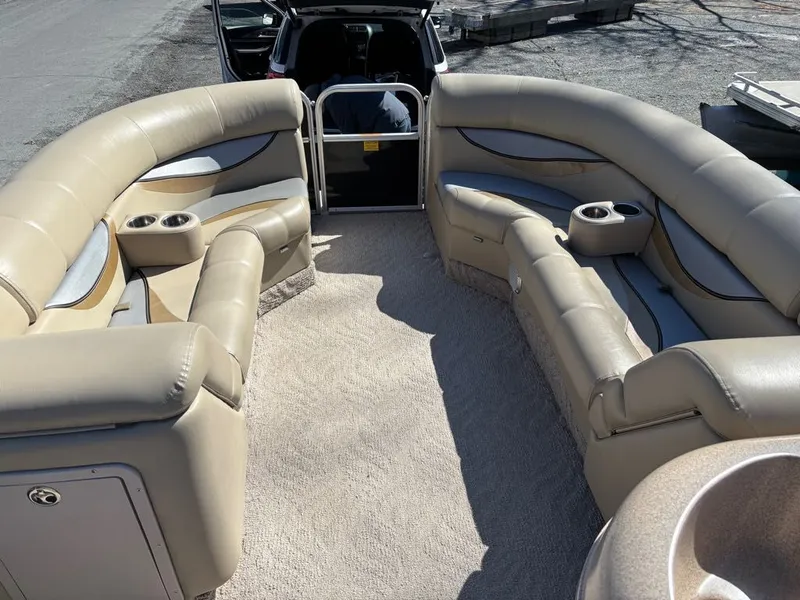 Slide: The Image of South Bay 700 Series 722CR 2010 - 11