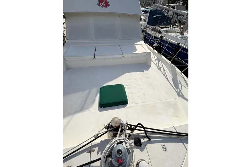 Slide: The Image of 1989 Jefferson Marquessa 52 Extended Deckhouse yacht deck with seating and equipment. - 14
