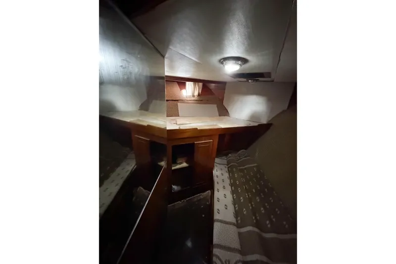 Slide: The Image of Cozy cabin interior of 1989 Jefferson Marquessa 52 Extended Deckhouse yacht. - 73