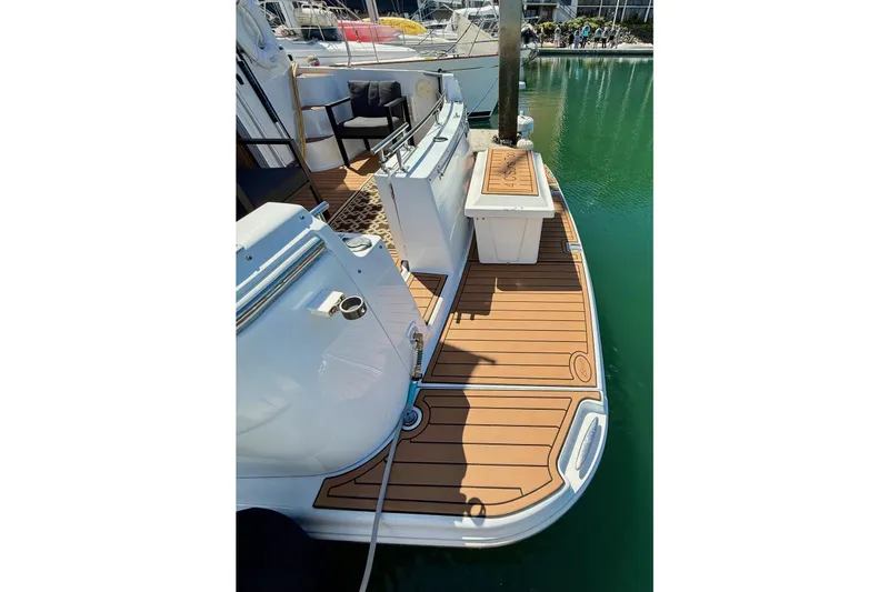 Slide: The Image of Swimdeck complete with a new bait tank, perfect! - 4