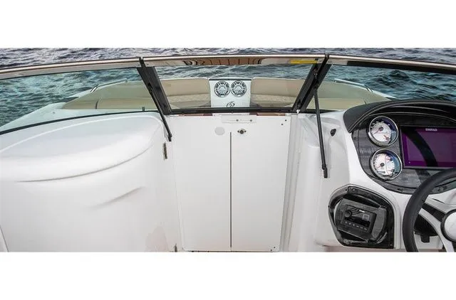 Slide: The Image of Hurricane SunDeck 2410 OB 2022 - 5