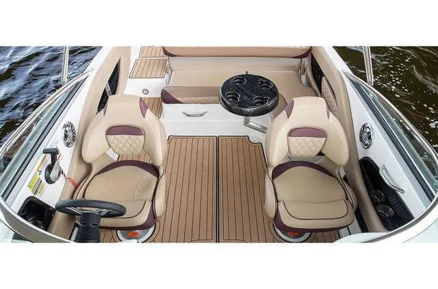 Slide: The Image of Hurricane SunDeck 2410 OB 2022 - 7