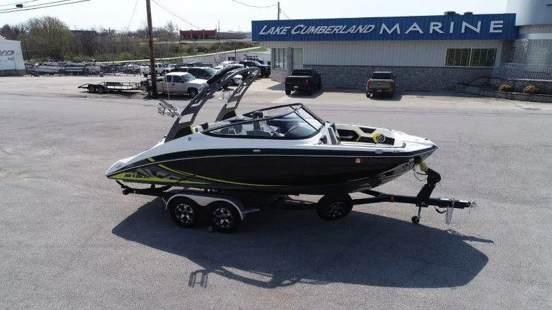 Slide: The Image of Yamaha 212X 2020 - 14