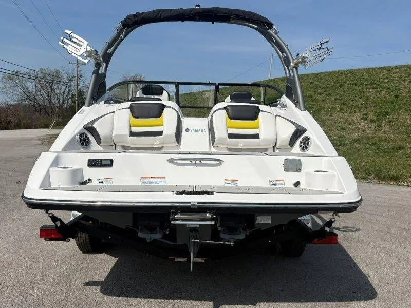 Slide: The Image of Yamaha 212X 2020 - 32