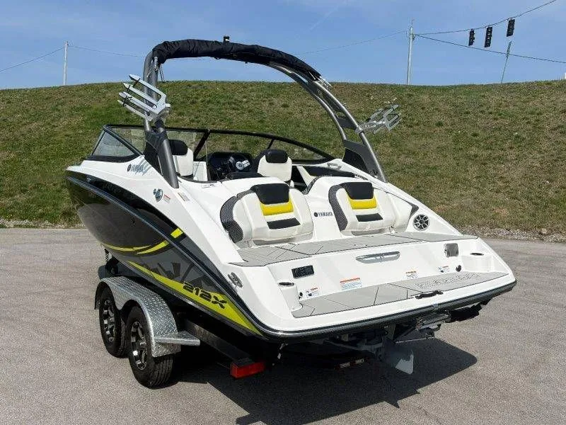 Slide: The Image of Yamaha 212X 2020 - 45