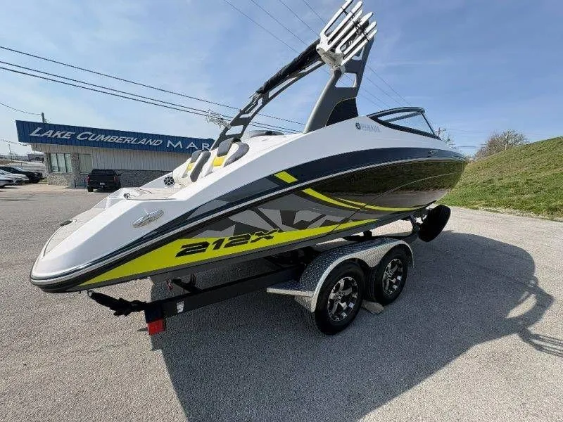 Slide: The Image of Yamaha 212X 2020 - 48