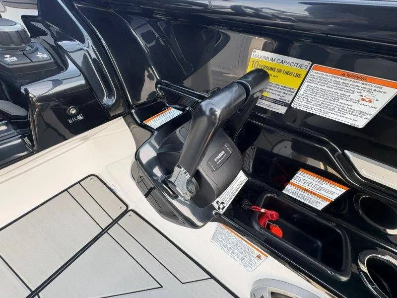 Slide: The Image of Yamaha 212X 2020 - 56