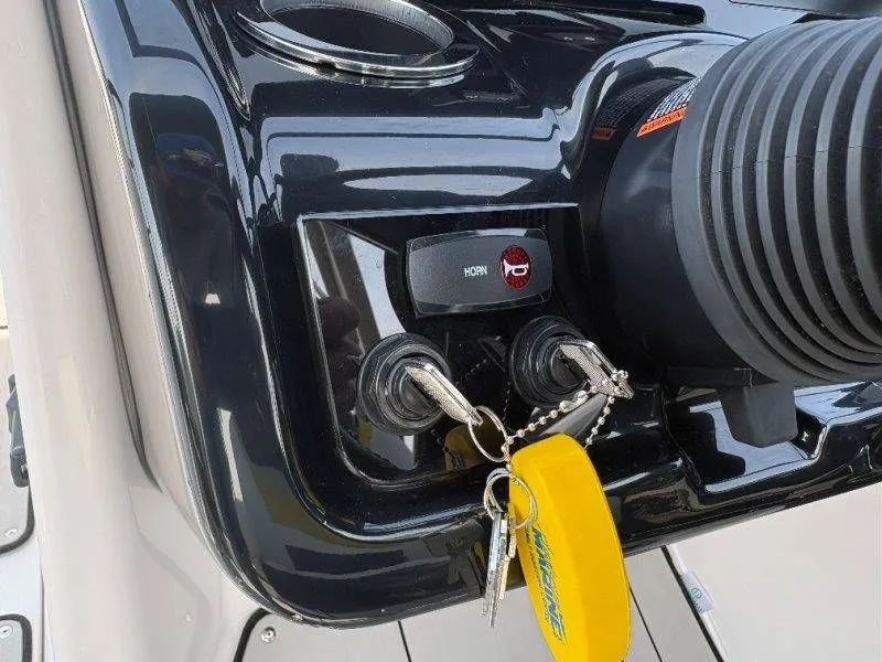 Slide: The Image of Yamaha 212X 2020 - 59