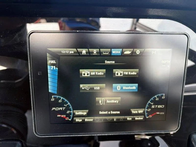 Slide: The Image of Yamaha 212X 2020 - 64