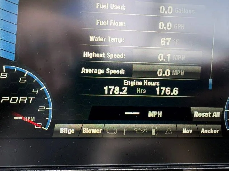 Slide: The Image of Yamaha 212X 2020 - 72