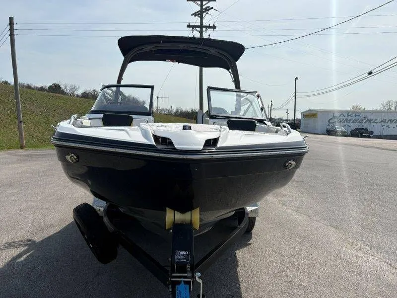 Slide: The Image of Yamaha 212X 2020 - 82