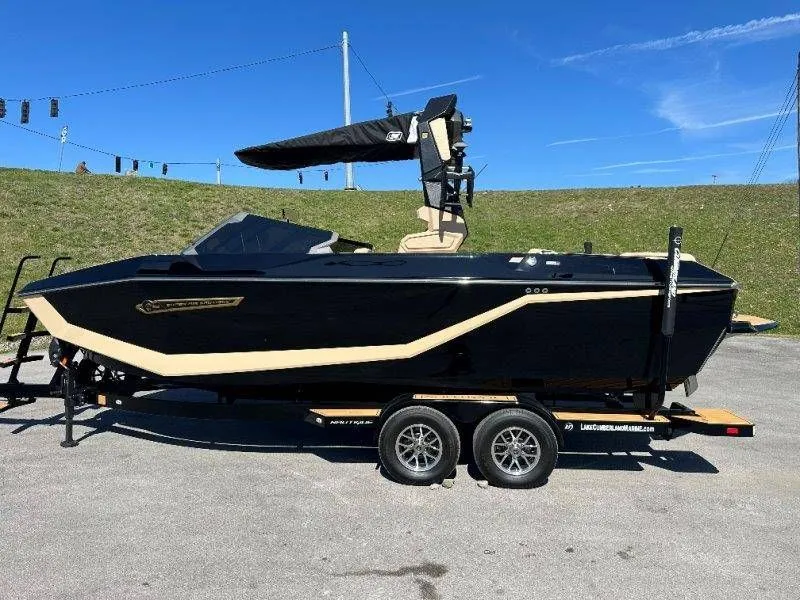 Slide: The Image of Nautique G23 2025 - 14