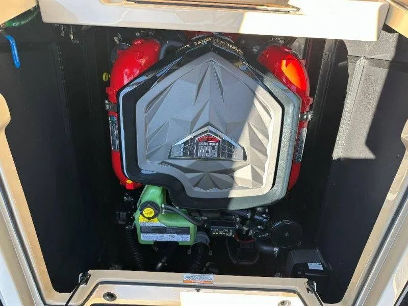 Slide: The Image of Nautique G23 2025 - 29