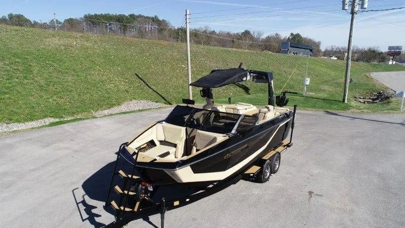 Slide: The Image of Nautique G23 2025 - 4