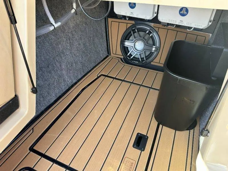 Slide: The Image of Nautique G23 2025 - 43