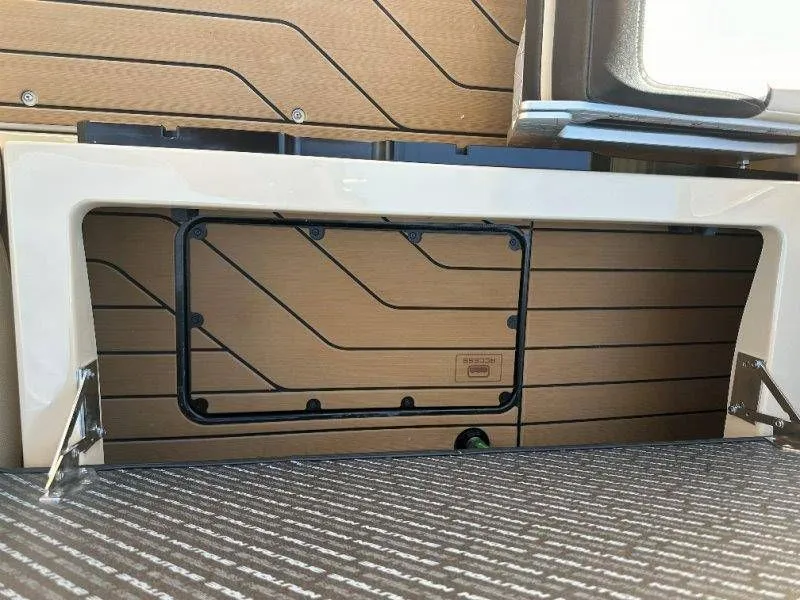 Slide: The Image of Nautique G23 2025 - 54