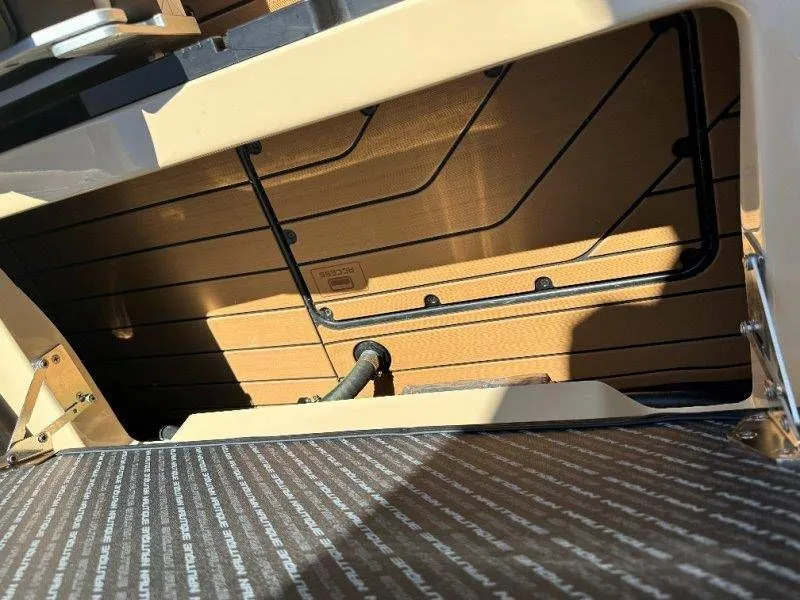 Slide: The Image of Nautique G23 2025 - 57