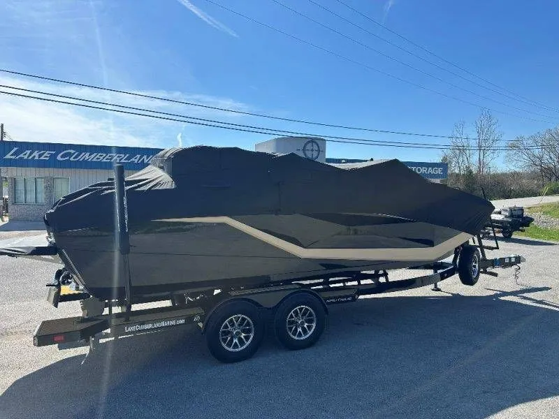 Slide: The Image of Nautique G23 2025 - 66