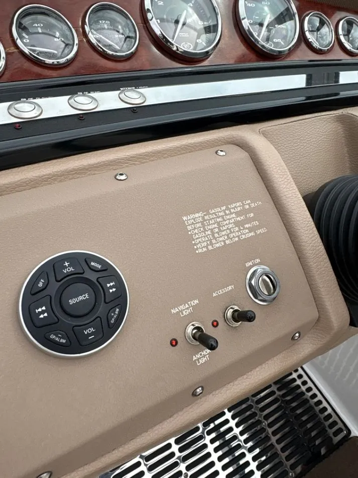 Slide: The Image of Cobalt 232 2008 - 24