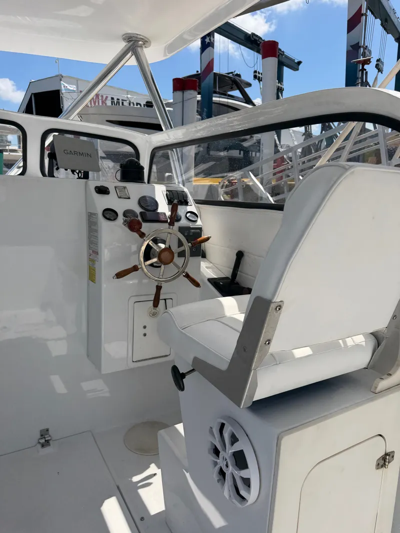 Slide: The Image of Atlas Acadia 25 2005 - 5