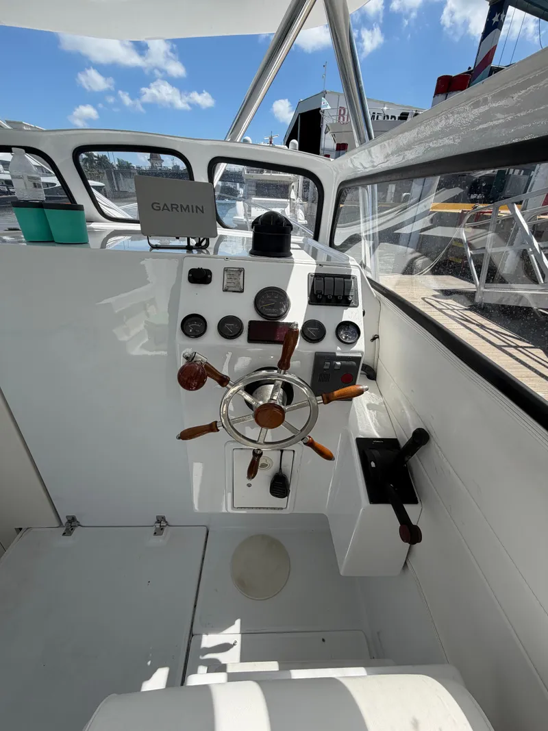 Slide: The Image of Atlas Acadia 25 2005 - 6