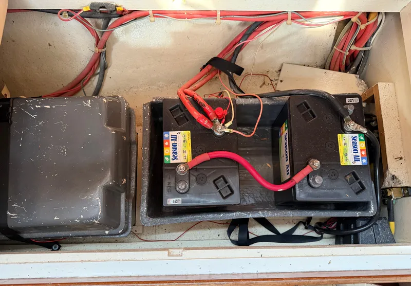 Slide: The Image of Tayana 48 CC 1995 - 10