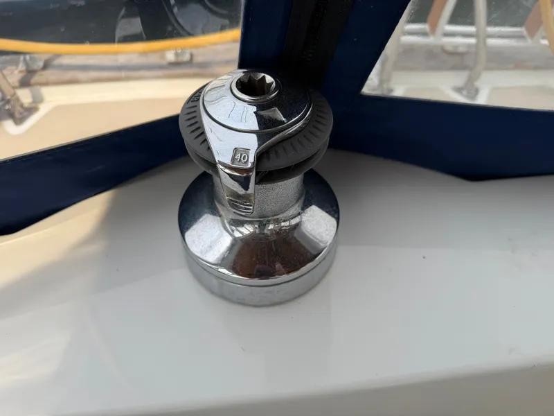 Slide: The Image of Tayana 48 CC 1995 - 102