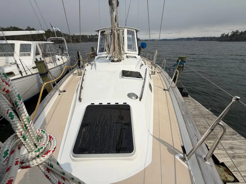 Slide: The Image of Tayana 48 CC 1995 - 120