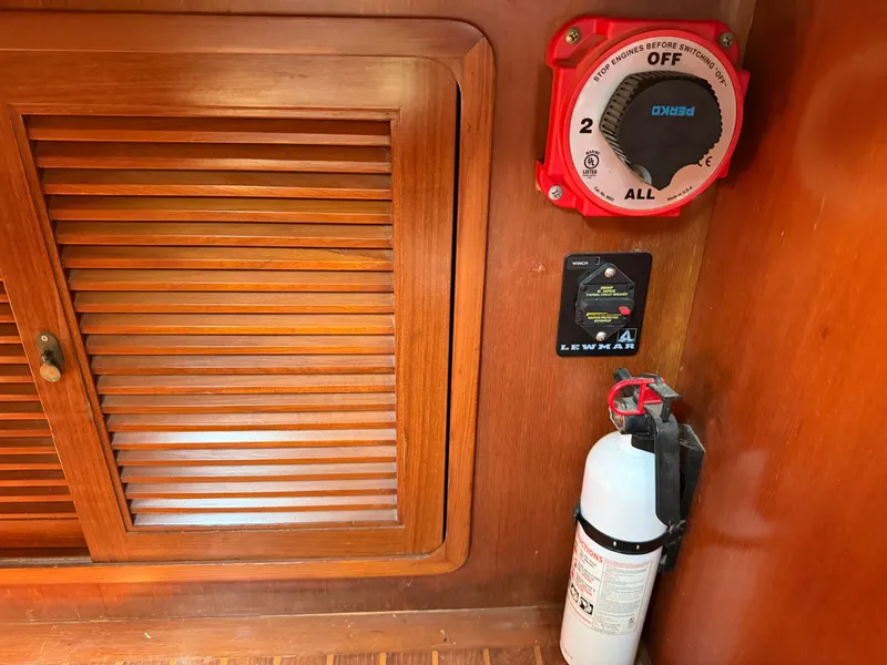 Slide: The Image of Tayana 48 CC 1995 - 20