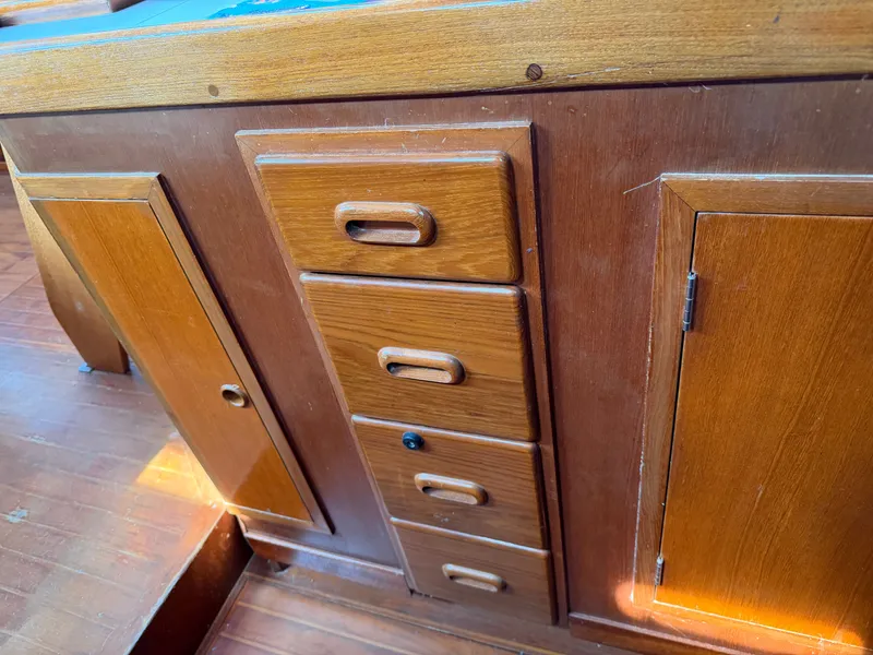 Slide: The Image of Tayana 48 CC 1995 - 31