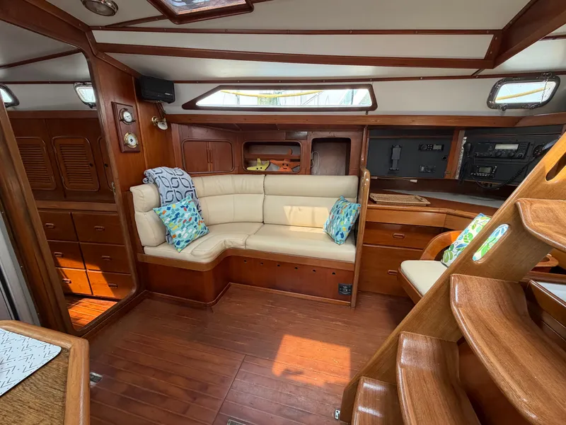 Slide: The Image of Tayana 48 CC 1995 - 4