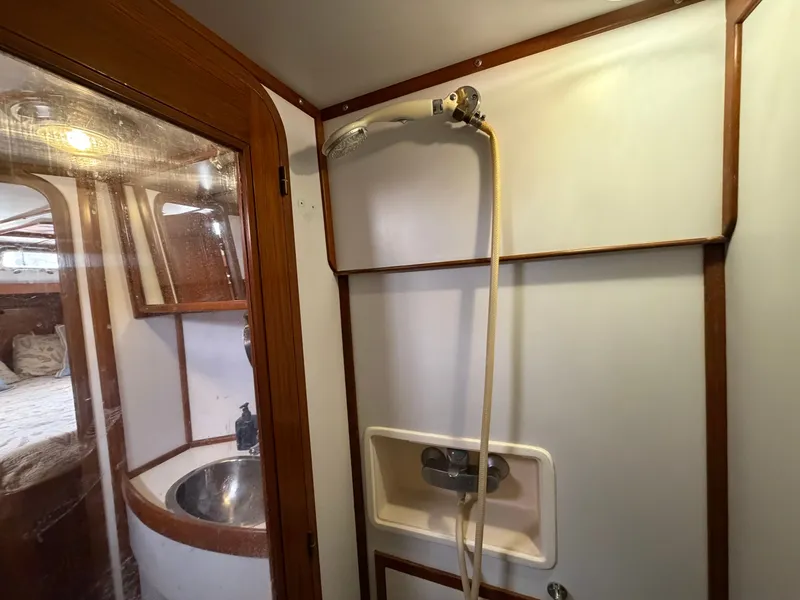 Slide: The Image of Tayana 48 CC 1995 - 54