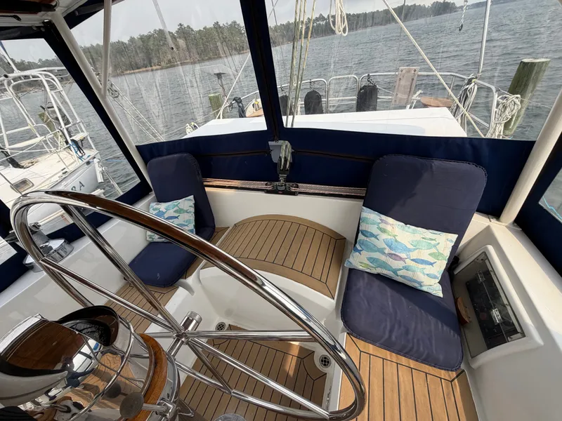 Slide: The Image of Tayana 48 CC 1995 - 86