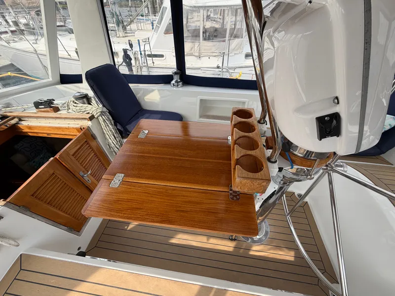 Slide: The Image of Tayana 48 CC 1995 - 95