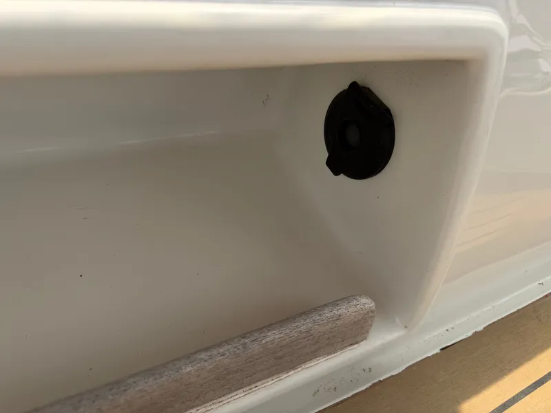 Slide: The Image of Tayana 48 CC 1995 - 99