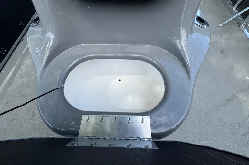 Slide: The Image of Livewell on 2026 Tahoe Pontoon Sport 85 Center Console Fish 23 boat. - 5