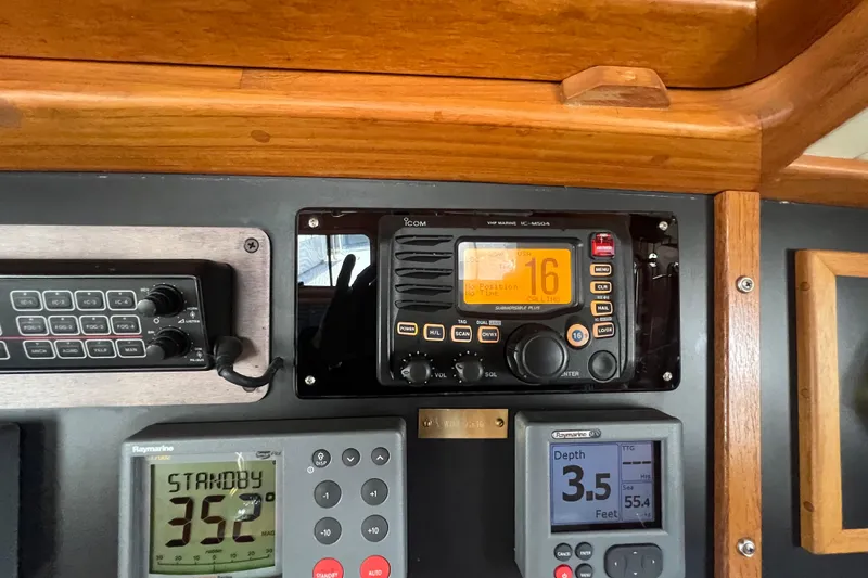 Slide: The Image of Cozy cabin interior of 1989 Hans Christian INDEPENDENCE 45 TRAWLER with yellow polka dot bedding. - 115