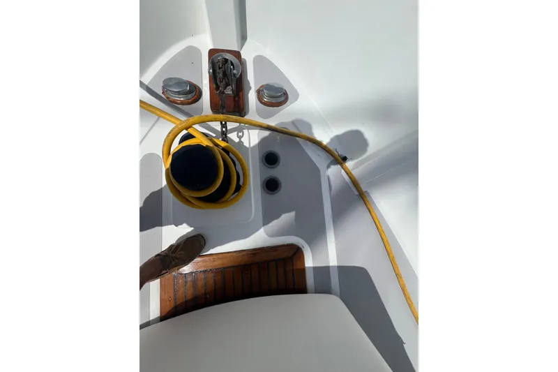 Slide: The Image of 1989 Hans Christian INDEPENDENCE 45 TRAWLER with covered outboard motor on deck. - 25