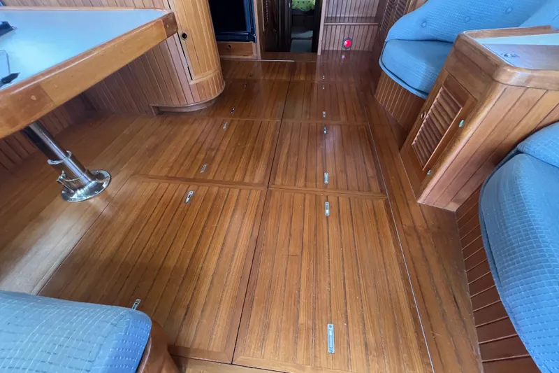 Slide: The Image of Built-in microwave in 1989 Hans Christian INDEPENDENCE 45 TRAWLER kitchen area. - 68