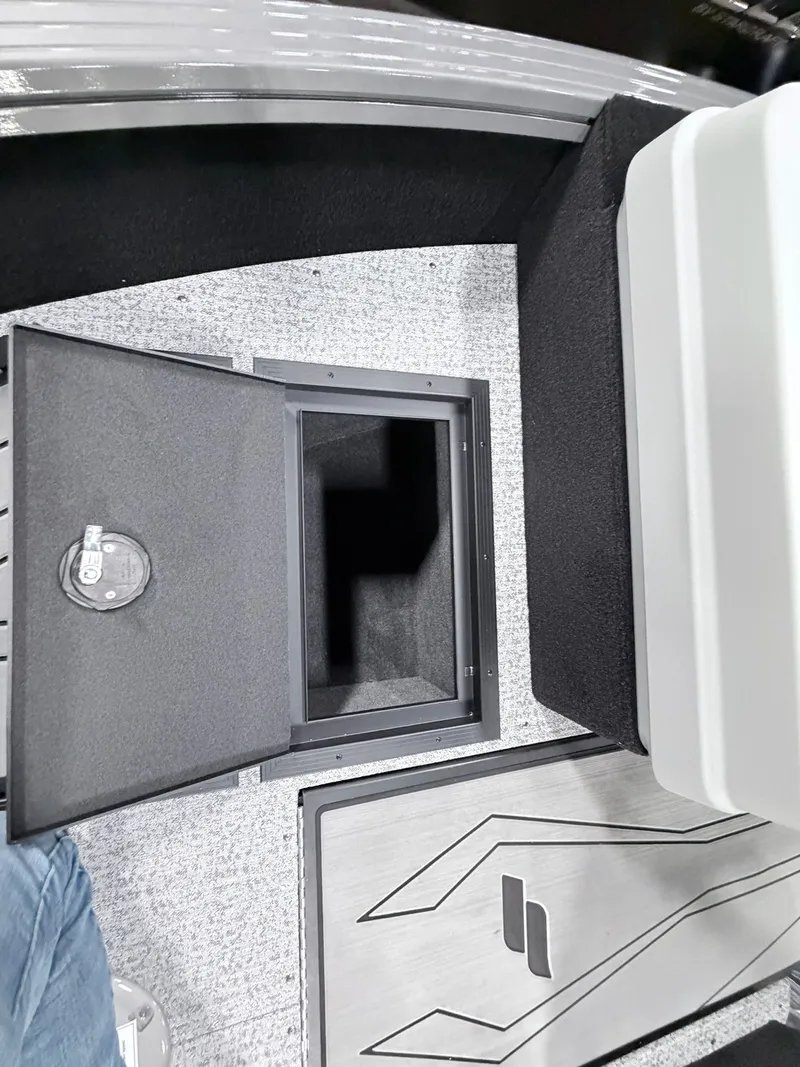 Slide: The Image of Starcraft Delta 178 DC 2026 - 15