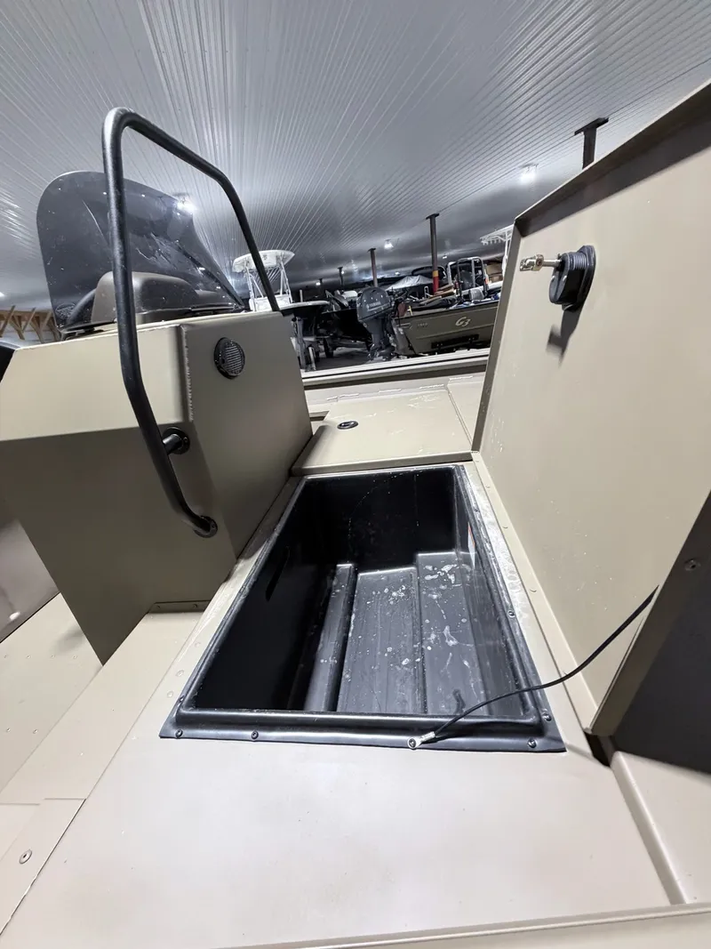 Slide: The Image of G3 Gator Tough 18 CCJ 2026 - 27