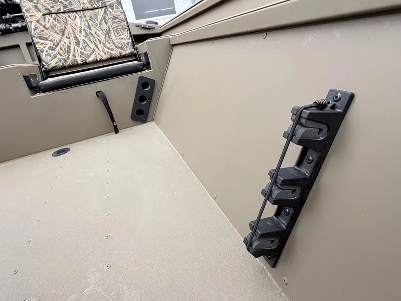 Slide: The Image of G3 Gator Tough 18 CCJ 2026 - 20