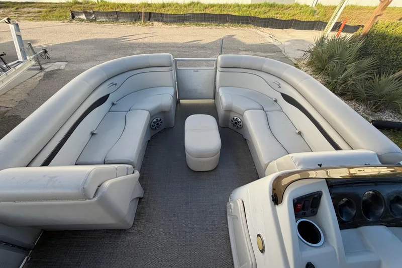 Slide: The Image of 2016 Bennington 22 SX pontoon boat interior with spacious seating and modern design. - 58