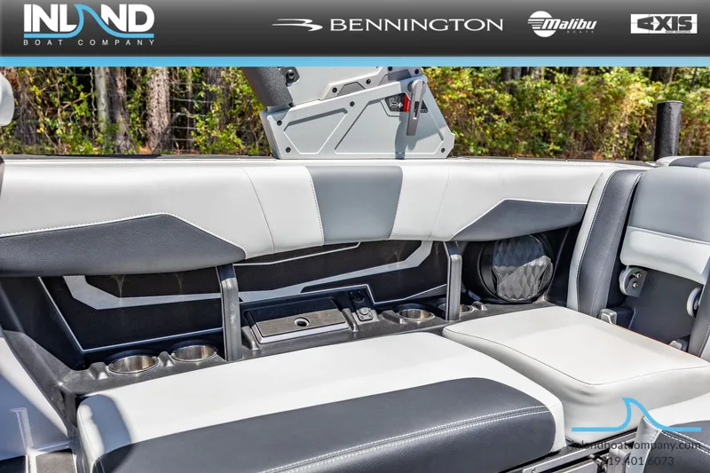 Slide: The Image of Malibu Wakesetter 22 LSV 2023 - 14